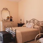 Πανσιόν L'archetto *