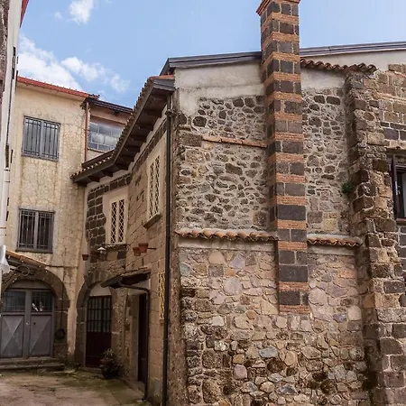 Gasthof L'archetto Roccamonfina